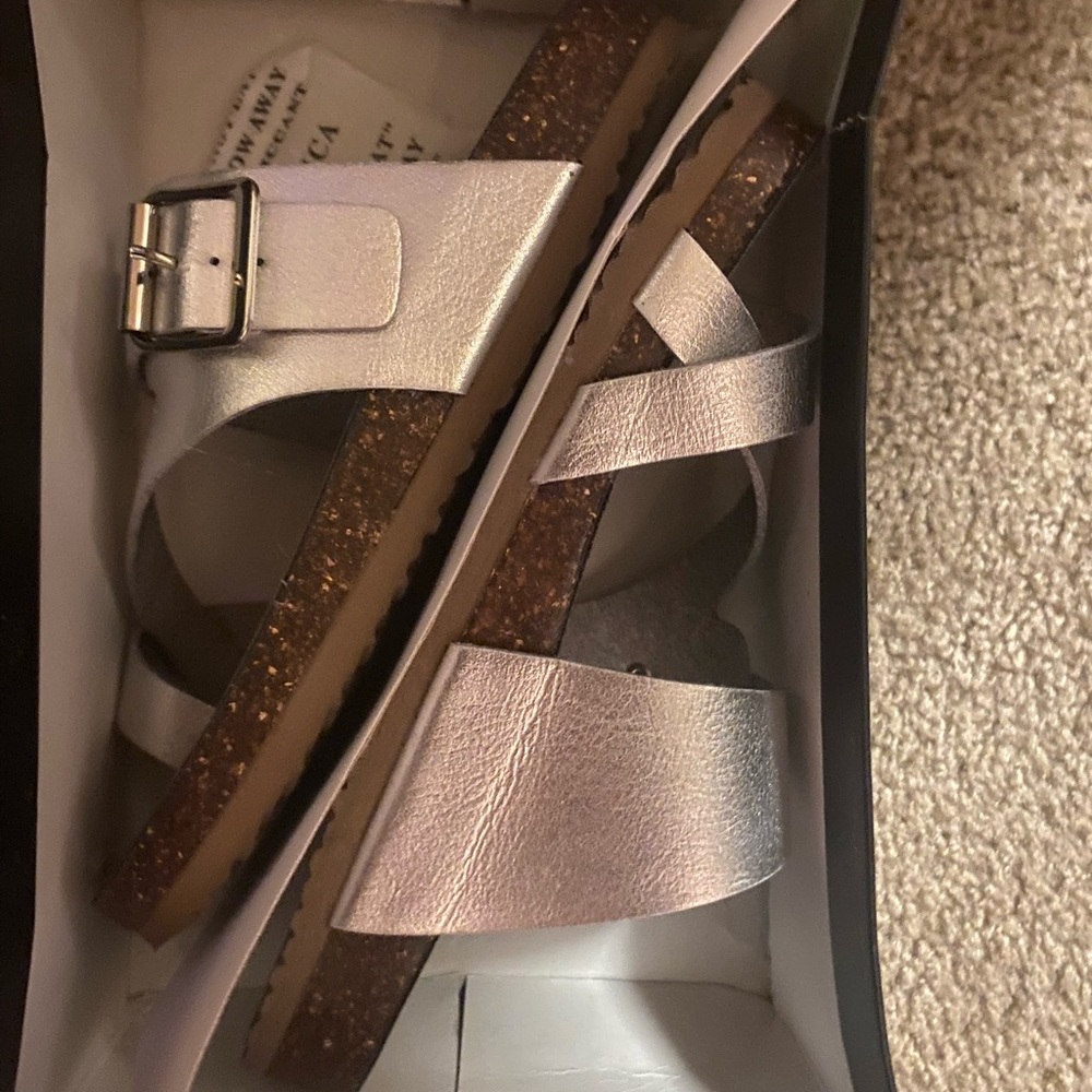 never been worn